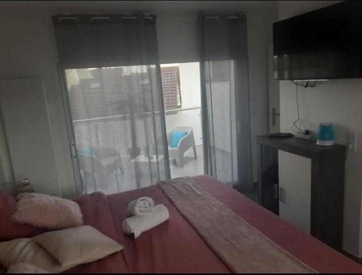 Love Room Seduction Tremblay-en-France Екстериор снимка